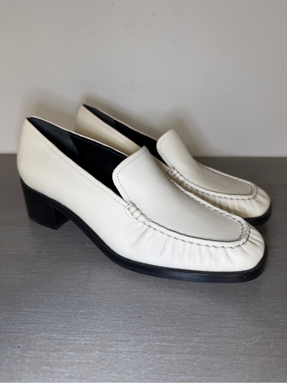 Vince Women's Larose Loafer Pumps Moonlight Leather 8.5 M - NEW $385